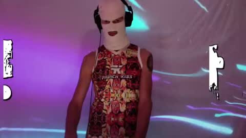 frenchkissdjfk online show from November 16, 4:42 pm