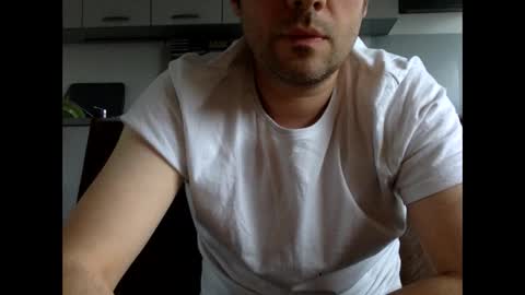 frenchy_from_paris online show from April 3, 5:31 pm