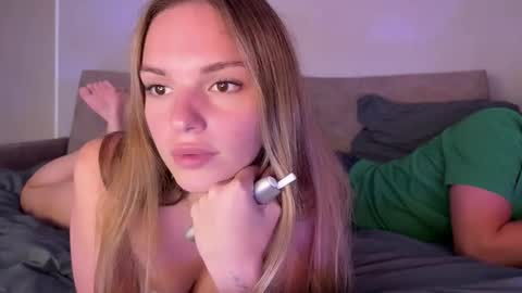 Jason and Sonya online show from September 11, 6:31 pm