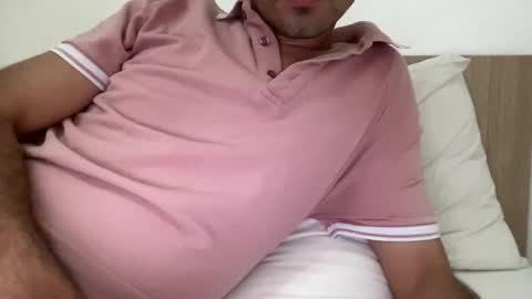 freshman  imonyou98 online show from November 9, 1:25 pm