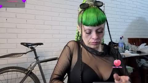 freyaa_sorceress online show from September 25, 2:51 am