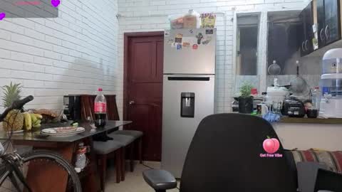 freyaa_sorceress online show from September 17, 2:37 am