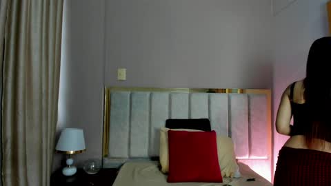 Freya Cameron online show from April 15, 12:41 pm