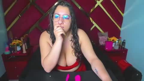 freyja_naugthy online show from March 14, 1:04 pm