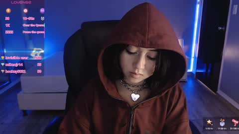 frida_lassi_ online show from January 25, 2:36 pm