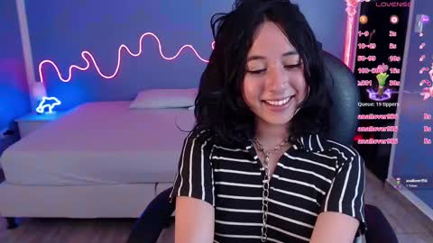 frida_lassi_ online show from February 24, 6:04 pm