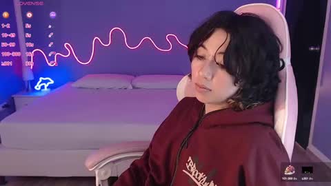 frida_lassi_ online show from March 11, 3:34 pm