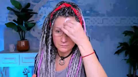 Frida Tander online show from September 28, 3:10 pm