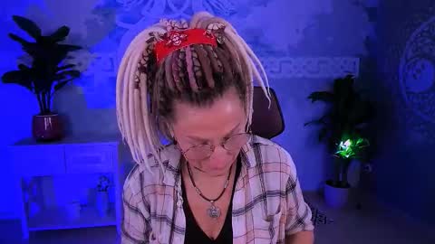 Frida Tander online show from February 21, 9:45 am