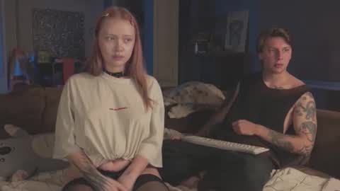 friend_zone_ online show from November 15, 6:09 pm