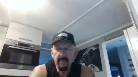 bob online show from November 24, 2:27 pm