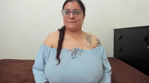 Lucy online show from November 28, 7:32 pm