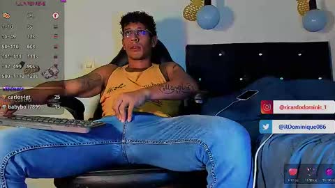 Snapshot of fuck_hardlove chatting on March 2, 1:04 am Ricardodominic 1 MODELO INDEPENDIENTE online show from March 2, 1:04 am