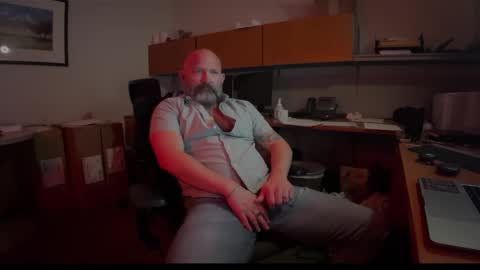 Snapshot of fuckadilf chatting on March 12, 10:59 am fuckadilf online show from March 12, 10:59 am