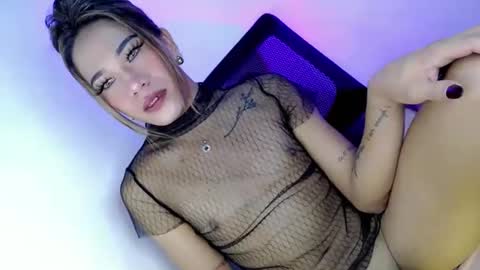 sweetyJENNY online show from February 24, 8:56 pm
