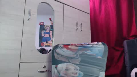 Mia and Gary  online show from March 14, 3:10 am