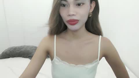 Snapshot of fuckingsexy143 chatting on October 9, 8:42 am fuckingsexy143 online show from October 9, 8:42 am