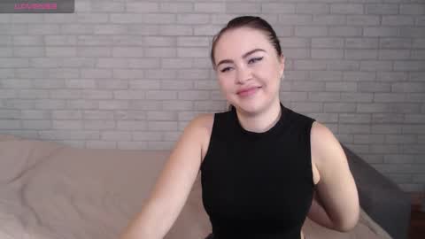 fuckyoursecretary online show from February 5, 11:14 am