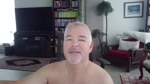 fullastars online show from October 31, 2:39 pm