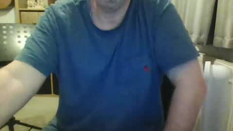 fullballs11 online show from December 27, 11:42 pm