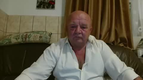 fullballs6 online show from September 24, 12:39 am