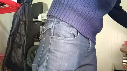 Italian men online show from February 13, 9:34 am