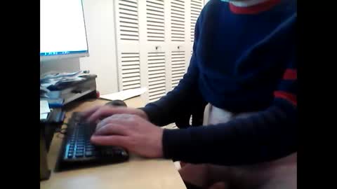 Funtimes3957 online show from January 8, 11:52 pm