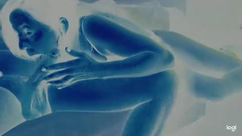 funtimescouple01 online show from April 17, 11:40 pm