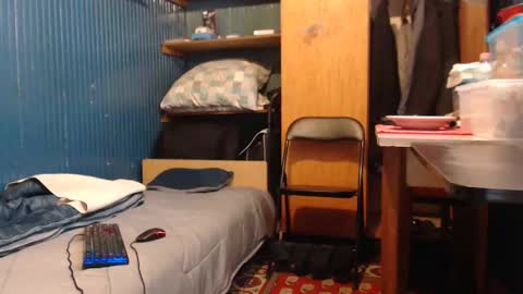 Snapshot of furosz chatting on January 11, 9:57 am furosz online show from January 11, 9:57 am