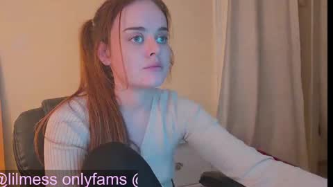 fuxkme_jen online show from October 17, 12:14 am