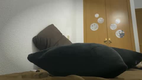 Snapshot of fxlm69 chatting on October 9, 11:21 pm fxlm69 online show from October 9, 11:21 pm