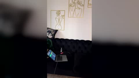 Gabbi Von Tate online show from March 22, 11:09 pm