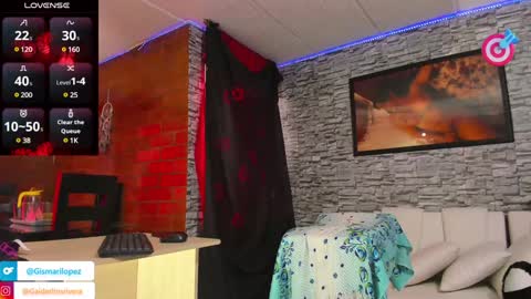 Snapshot of gabbygrey1 chatting on January 4, 10:02 pm Gabby Grey online show from January 4, 10:02 pm