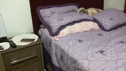 gaby  layla online show from October 21, 10:46 pm