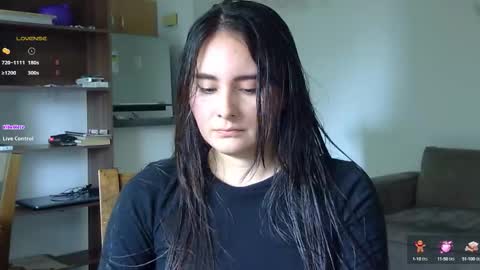 Snapshot of gabriela_miller_2 chatting on September 24, 5:09 pm Gabriela Miller online show from September 24, 5:09 pm