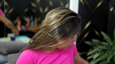 Gabriela salgado online show from November 17, 10:51 am