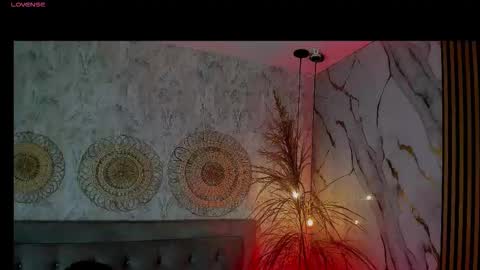   online show from September 29, 12:15 pm