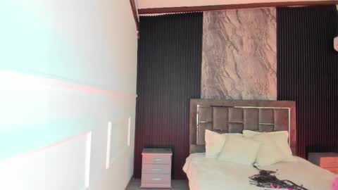 Gabriela Kassi online show from February 16, 11:19 am