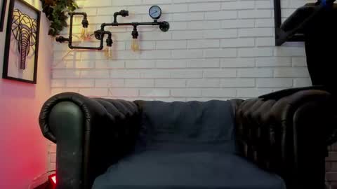 gabrieldraven online show from November 18, 7:17 pm