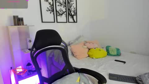 Gabriella online show from February 6, 5:48 pm