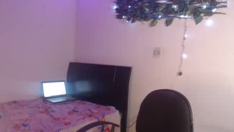 Gabriel online show from October 9, 1:44 am