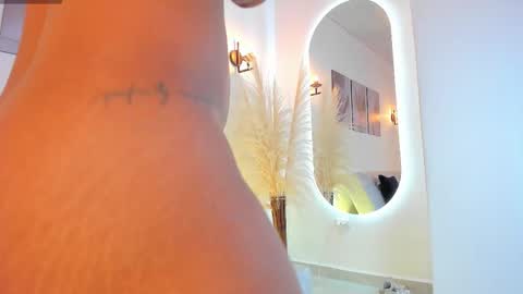 Snapshot of gaby_blake_ chatting on September 30, 4:56 am gaby_blake_ online show from September 30, 4:56 am
