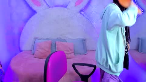 Gaby online show from January 12, 7:10 pm