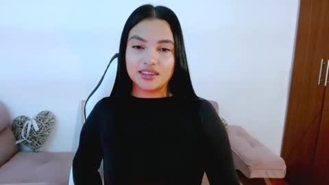 My name is Gabriela.. nice to meet you thumbs up please its very important to me online show from November 13, 3:42 am