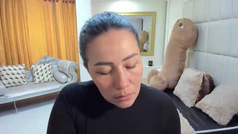 gabriela online show from November 5, 3:36 pm