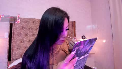 Snapshot of gabydesire chatting on March 6, 12:32 am GABY DESIRE online show from March 6, 12:32 am