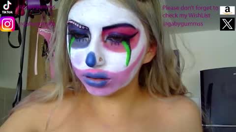 Snapshot of gabygumms chatting on September 15, 7:15 pm gabygumms online show from September 15, 7:15 pm