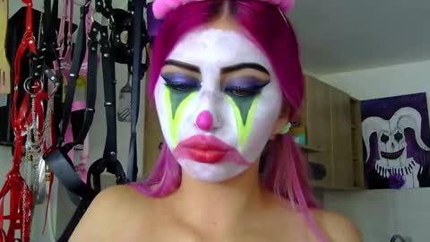 Snapshot of gabygumms chatting on October 16, 2:28 pm gabygumms online show from October 16, 2:28 pm