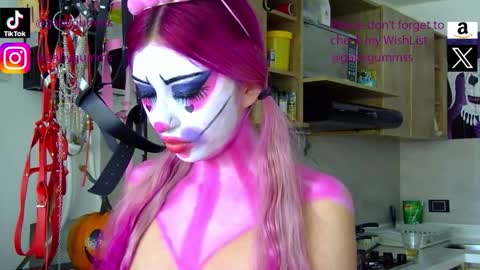 Snapshot of gabygumms chatting on October 12, 1:59 pm gabygumms online show from October 12, 1:59 pm
