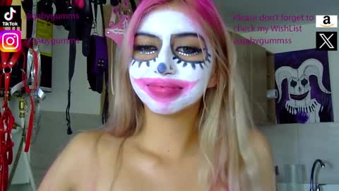 Snapshot of gabygumms chatting on September 29, 2:49 pm gabygumms online show from September 29, 2:49 pm